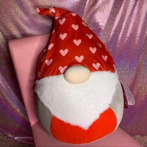 gnome squishmallow valentine